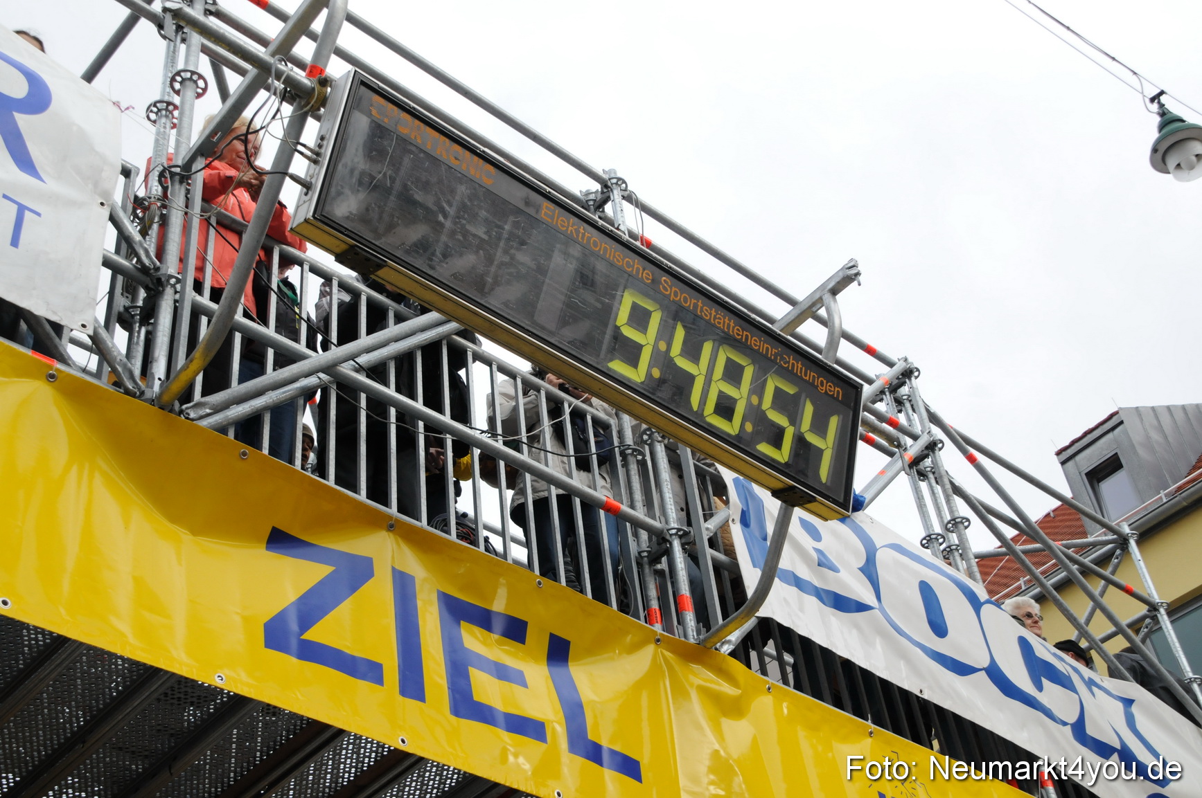 0077 Stadtlauf Neumarkt 2008